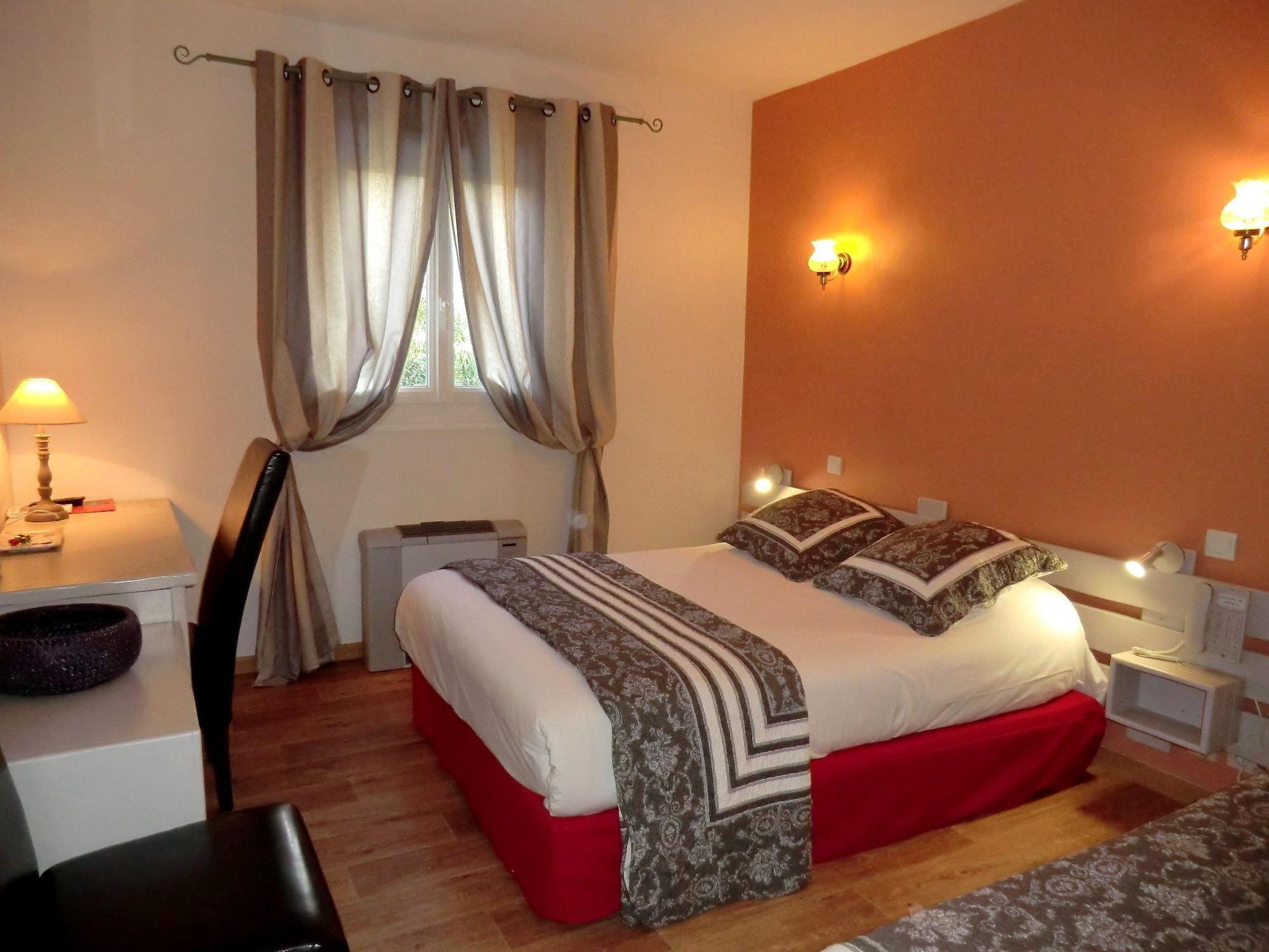 Hotel Du Parc, Avignon Est, The Originals City, Entraigues-sur-la-Sorgue ภายนอก รูปภาพ