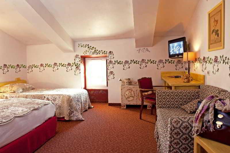 Hotel Du Parc, Avignon Est, The Originals City, Entraigues-sur-la-Sorgue ภายนอก รูปภาพ